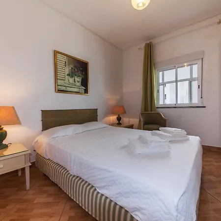 Lejlighed B24 - Central Hideaway Gem Lagos