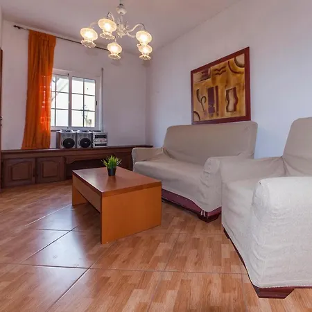 B24 - Central Hideaway Gem Lejlighed Lagos